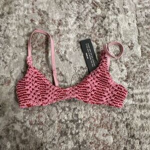 Pink Triangl Crochet Bikini Top
Top- XS